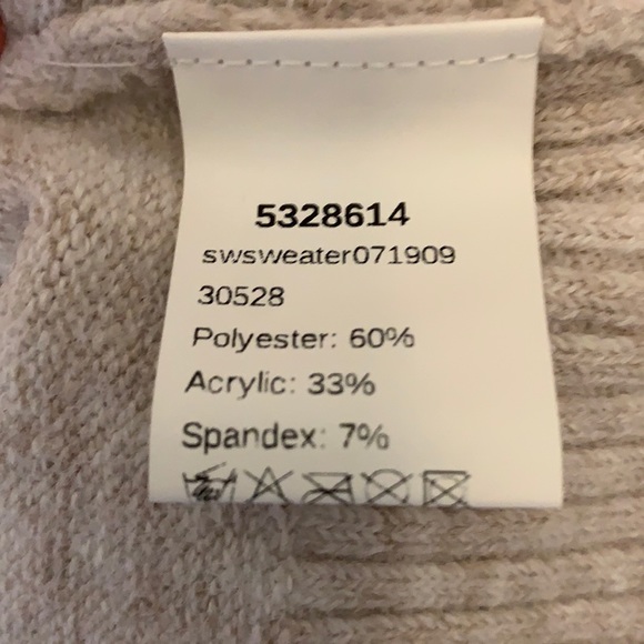 Drop Shoulder Colorblock Sweater - Picture 4 of 4